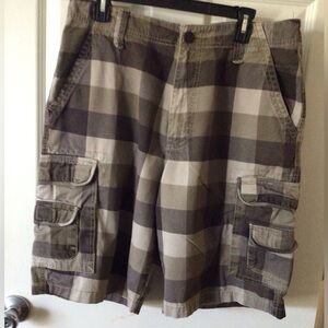 Men's Plaid Cargo Shorts